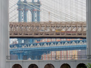 Le pont de Brooklyn et celui de Manhattan