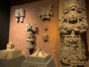 Partie sur les autochtones (indiens) d'Amérique latine au Musée d'histoire naturelle de New-York (American Museum of Natural History)