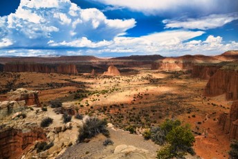 Cathedral-valley-Capitol-Reef-National-park-utah-6953