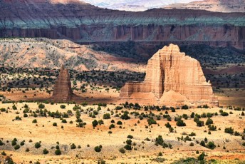 Cathedral-valley-Capitol-Reef-National-park-utah-6972