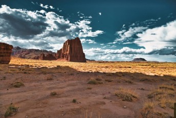 Cathedral-valley-Capitol-Reef-National-park-utah-7079