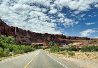 Moab-utah-1245~photo
