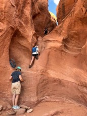 Peekaboo-slot-canyon-grand-staircase-escalante-Utah-3519
