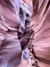 Spooky-slot-canyon-grand-staircase-escalante-Utah-3603