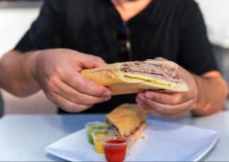 Sandwich cubain Las Olas cafe 1