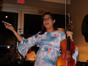 Anne Chicheportiche, violoniste et fondatrice de Musimelange : les concerts de musique de chambre à Miami.