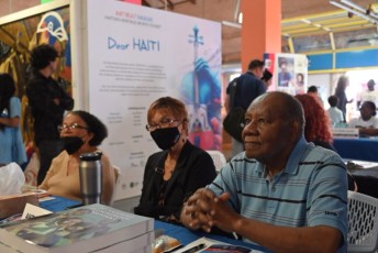 fete-du-livre-2024-little-haiti-miami-2974