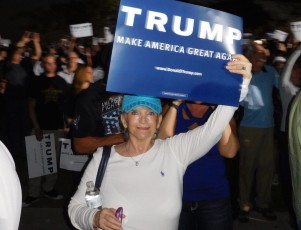 Supportrice de Donald Trump à la réunion publique de Donald Trump à Boca Raton Floride