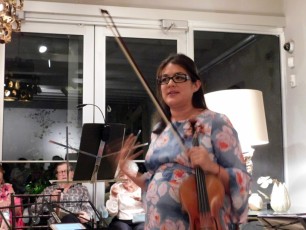Anne Chicheportiche, violoniste et fondatrice de Musimelange : les concerts de musique de chambre à Miami.