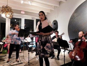 Vivica Genaux chantant à Musimelange : les concerts de musique de chambre à Miami.