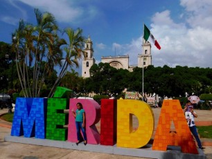 Le  Zócalo - Plaza Grande de Merida, la capitale du Yucatan