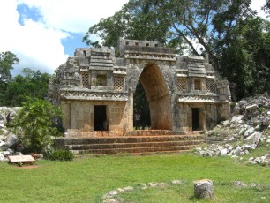 Labna et ses ruines mayas, dans le Yucatan. Crédit photo : Olivier Bruchez (CC BY-SA 2.0)
