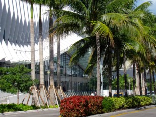 Le Miami Beach Convention Center, là où se déroule entre autres la voir d'art contemporain Art Basel Miami Beach