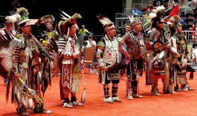 Pow wow des indiens seminoles au Hard Rock de Hollywood en Floride.