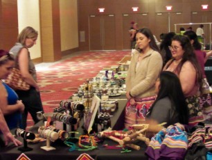 Pow wow des indiens seminoles au Hard Rock de Hollywood en Floride.