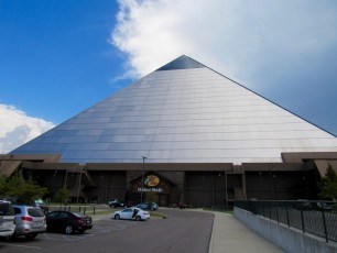 La pyramide de Memphis