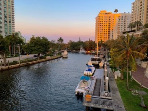 La New River dans le centre de Fort Lauderdale