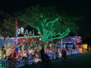 decorations-Noel-2418-whale-Harbor-Ln-Fort-Lauderdale-Floride-2603