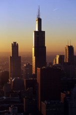 Coucher de soleil sur la Willis Tower de Chicago