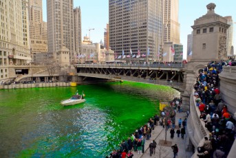 La Chicago River durant la St Patrick