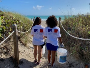 ramassage-dechets-clean-up-canadiens-nettoyage-plage-hollywood-beach-Floride-3800