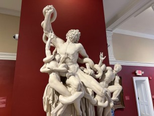 Sculptures à la Telfair Mansion and Museum de Savannah
