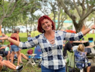 Brigitte Leblanc durant de la Journée du Québec 2022 avec le Club Richelieu à Pembroke Park en Floride