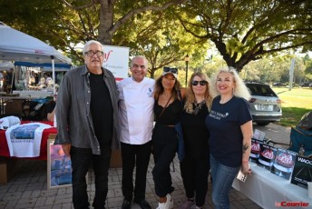 Le Marché de Noël francophone 2022 de l'association FAACT à Key Biscayne