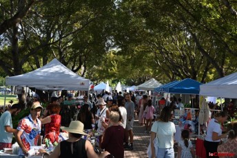 Marche-de-Noel-key-biscayne-faact-2022-5585