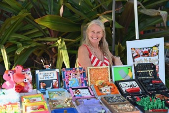 Marche-de-Noel-key-biscayne-faact-2022-5668