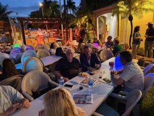 soiree-snowbirds-courrier-des-ameriques-hollywood-floride-44