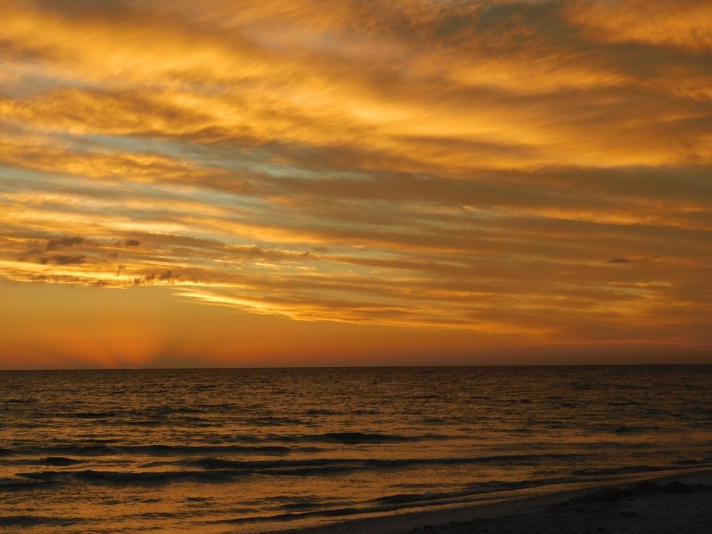 Coucher de soleil sur la plage de Marco Island