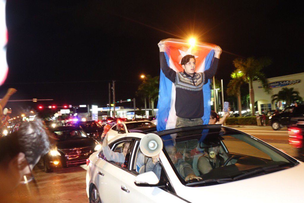 Manifestations de joie le 26 novembre dans les rues de Miami.