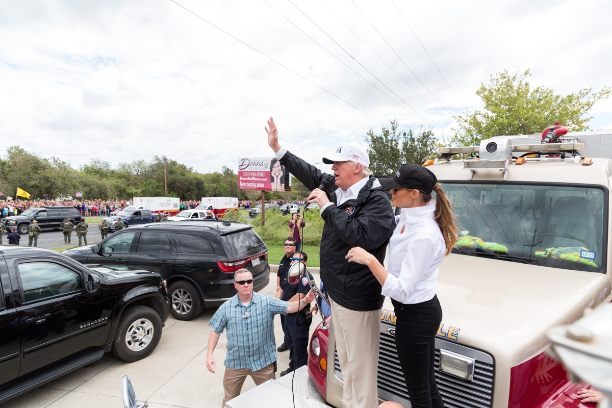 Donald et Melania Trump à Corpus Christi, Texas, après le passage de l'ouragan.