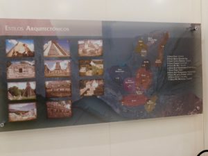 Musée Maya et Pyramide de Cancun au Mexique