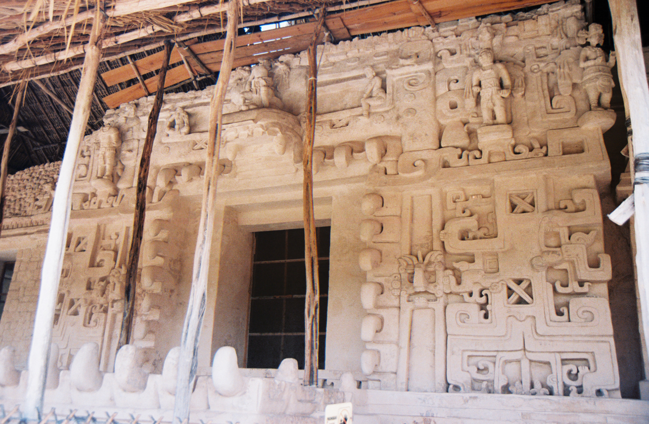 La grande pyramide d'Ek Balam, au nord de Valladolid, dans le Yukatan.