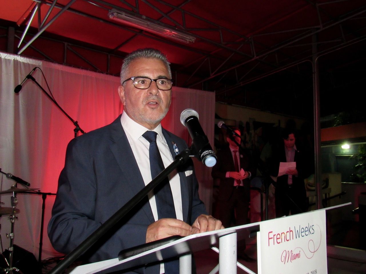Alain Ouelhadj, président de la FACC Miami, lors de la soirée d'ouverture des French Weeks
