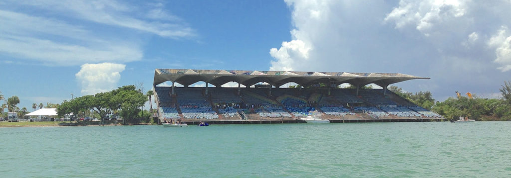 Le Marine Stadium de Miami sur Virginia Key