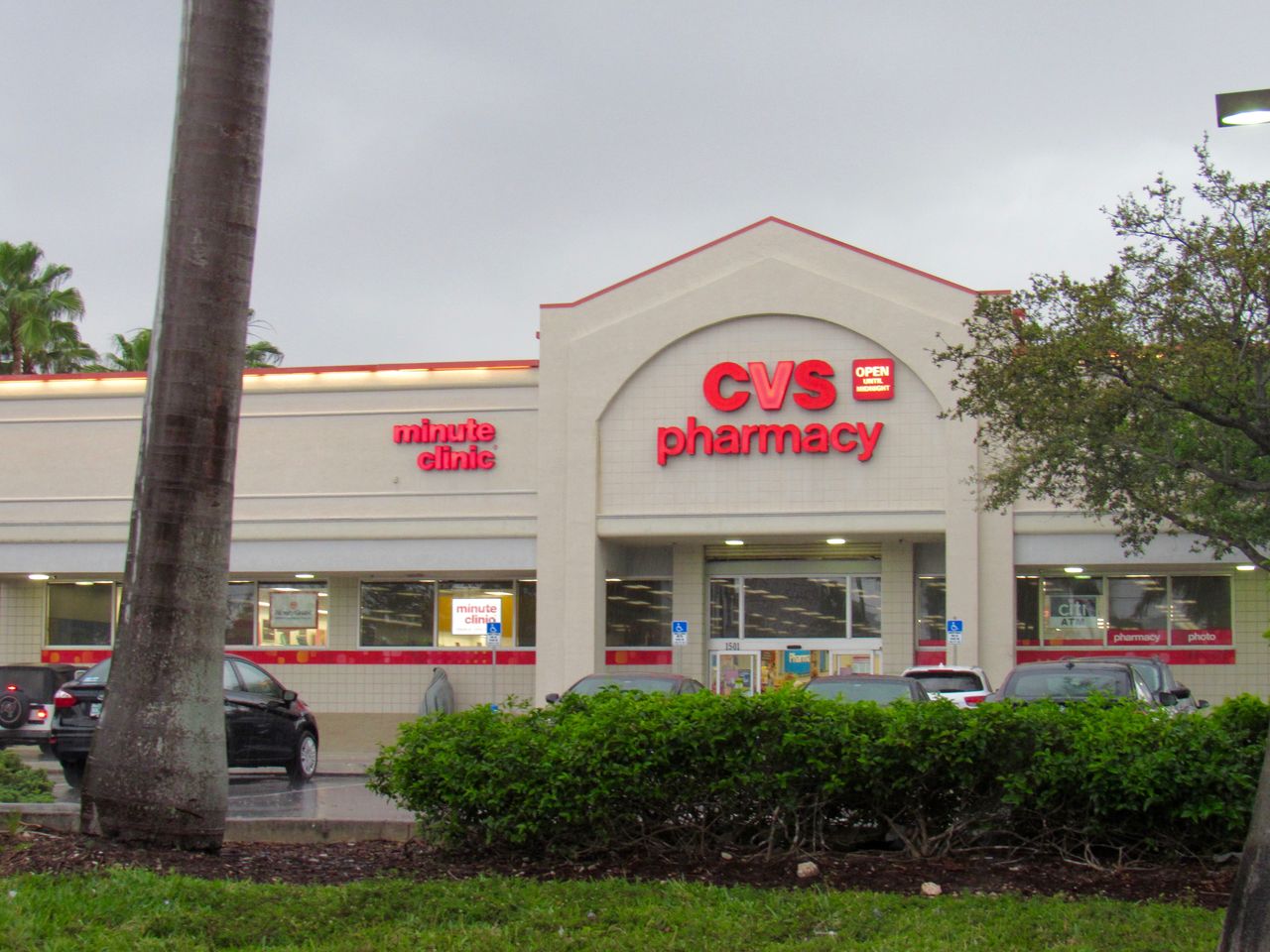 Un Drugstore Cvs C Est A Dire Une Pharmacie Aux Etats Unis Le Courrier Des Ameriques