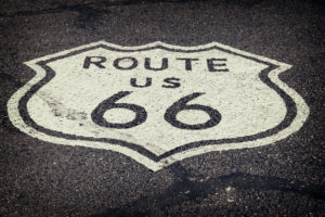 Le logo peint sur la Route 66