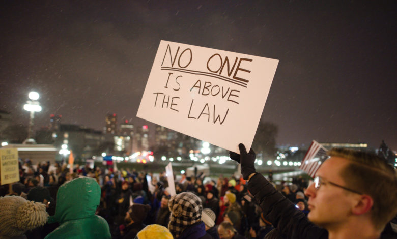 Les avocats français à Philadelphie et tous les attorneys francophones en Pennsylvanie, spécialisés en droit de l'immigration, accidents, famille, affaires...