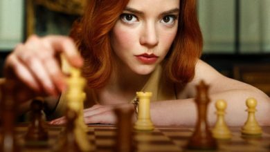 The Queen's Gambit : une série très fraîche sur une redoutable joueuse d'échecs