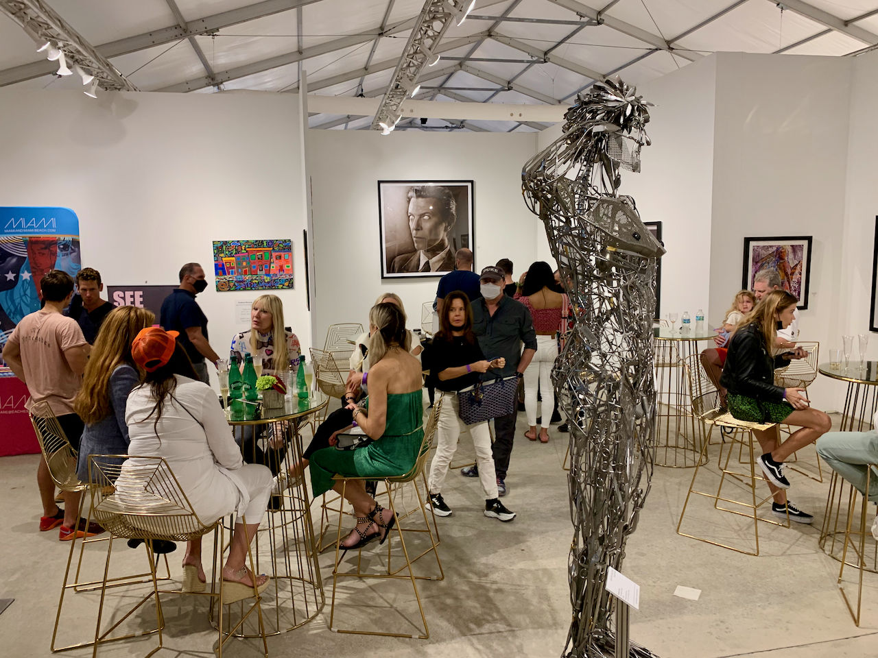 Nos photos de Art Miami et Context Art Fair 2021 Le Courrier des