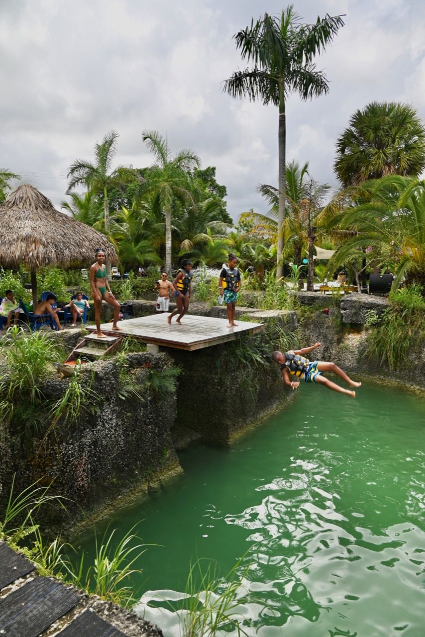 Découverte du « Blue Lagoon » de Redland, au sud de Miami Le Courrier