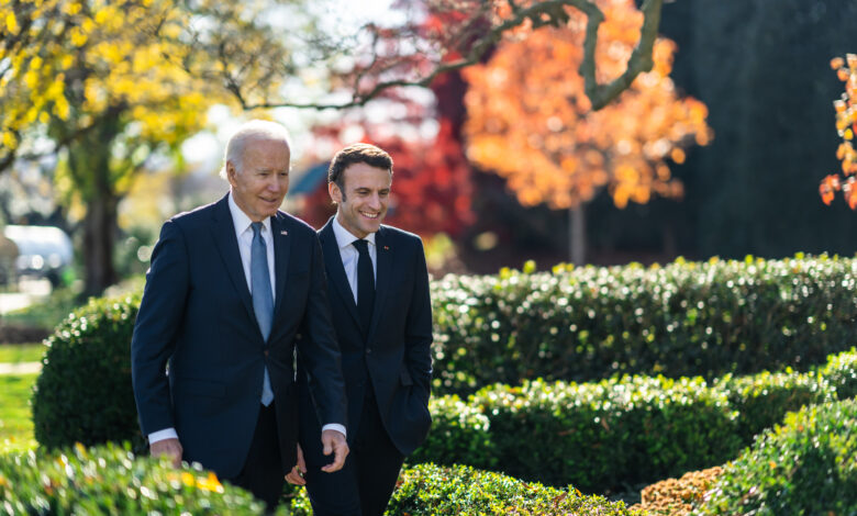 Vers une « simplification » des visas entre la France et les USA (déclaration Macron/Biden)