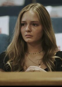 Affiche film Take Care of Maya