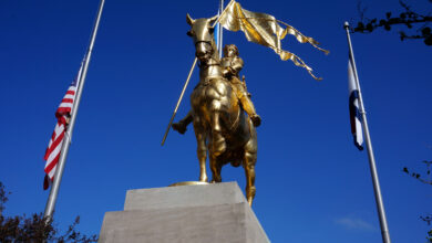 Statue de Jeanne d'arc dans le centre de la Nouvelle-Orléans.