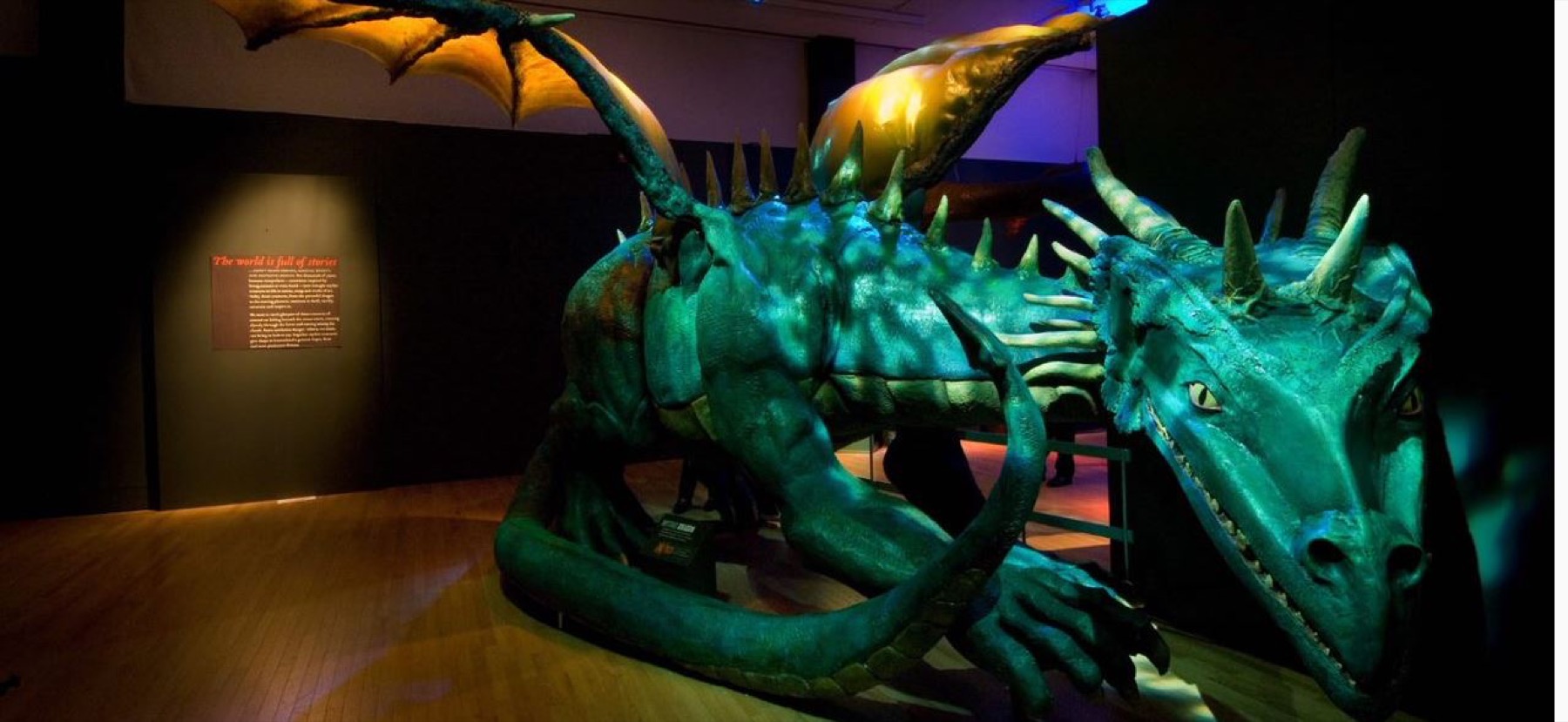 Créatures mythiques, dragons, licornes et sirènes