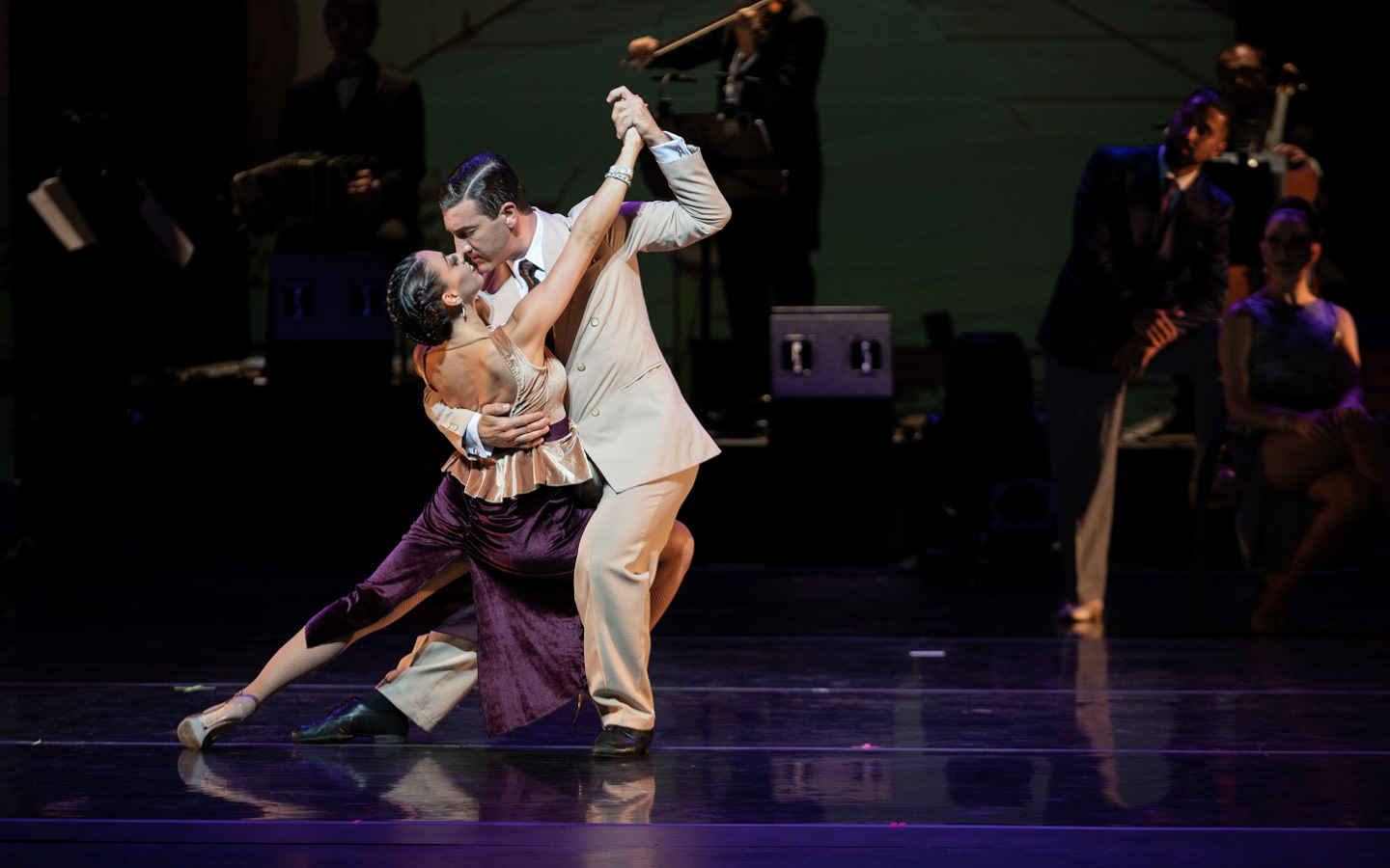 Volver: The Comeback by Tango Lovers