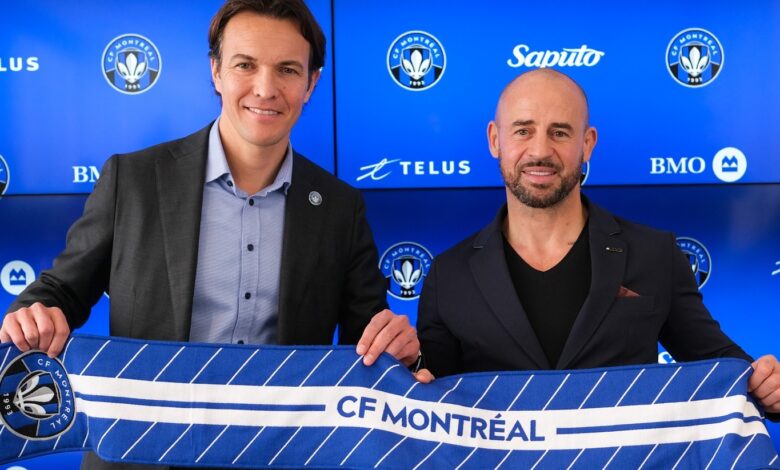 Le président Gabriel Gervais avec le nouvel entraîneur chef Laurent Courtois.